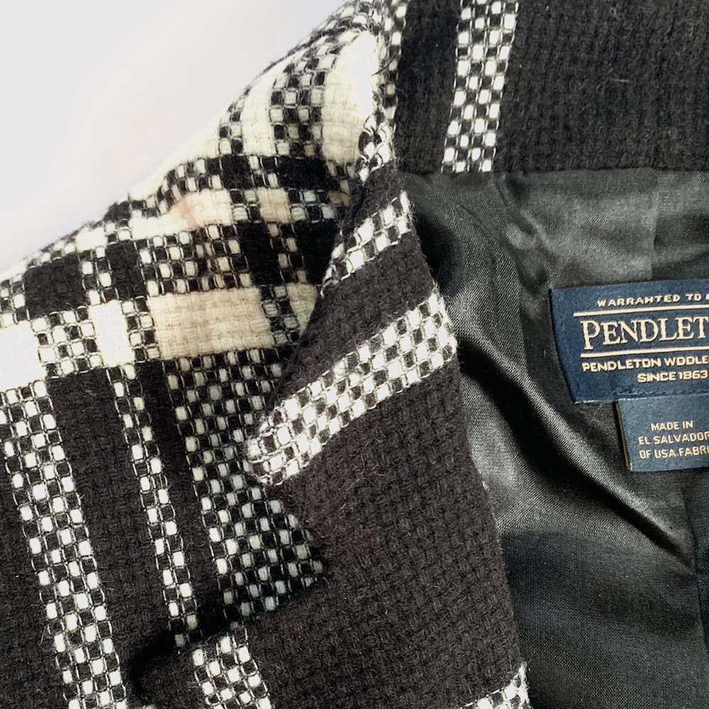 Black Plaid Pendleton Jacket - image 2